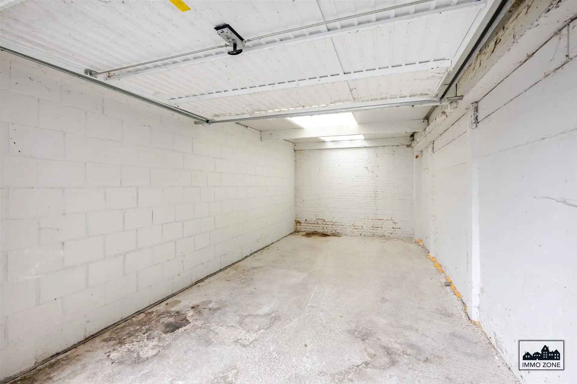 Licht op te frissen appartement met EPC B foto 15