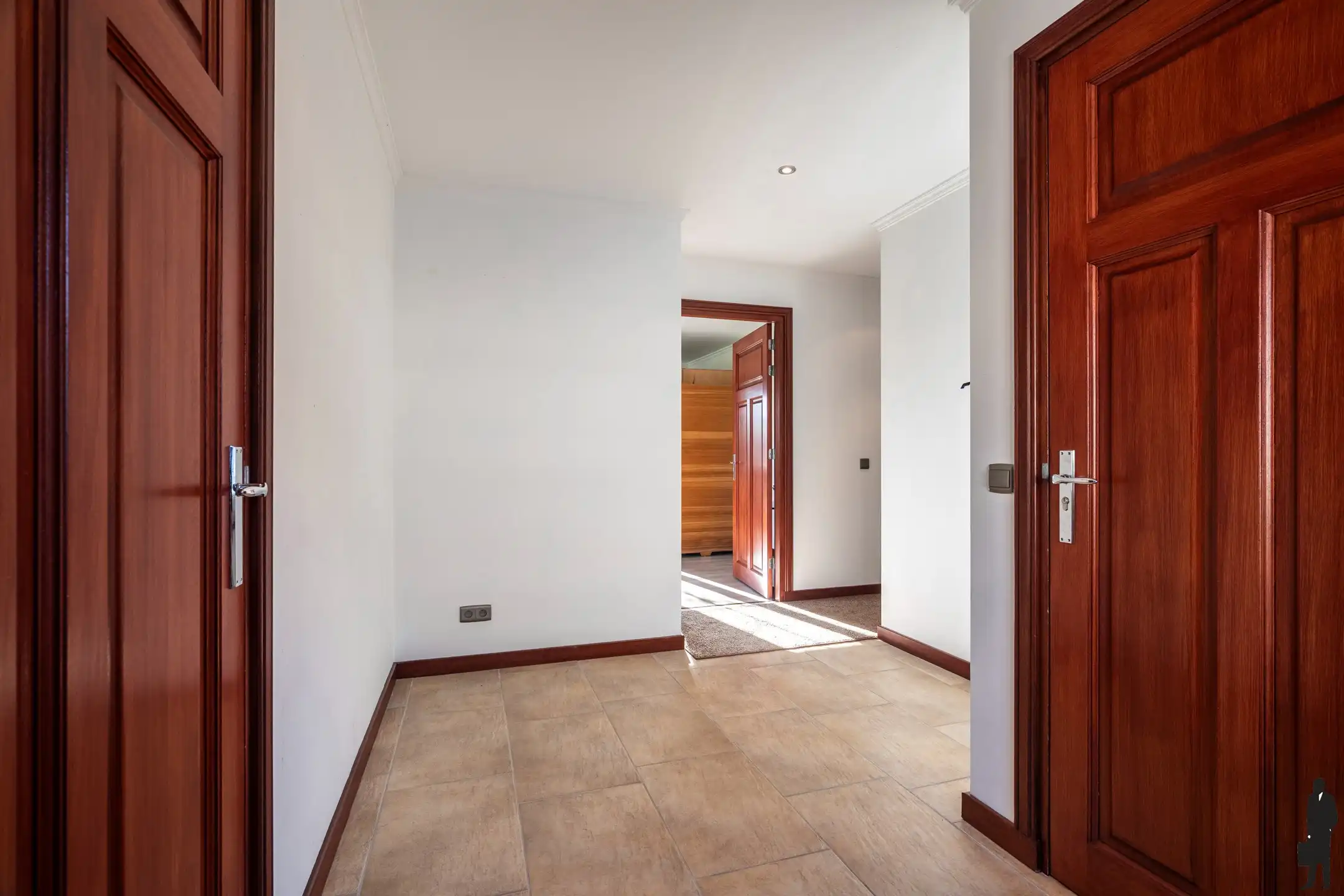 Ruime woning van ca. 400m² met EPC B, landelijk gelegen. foto 14