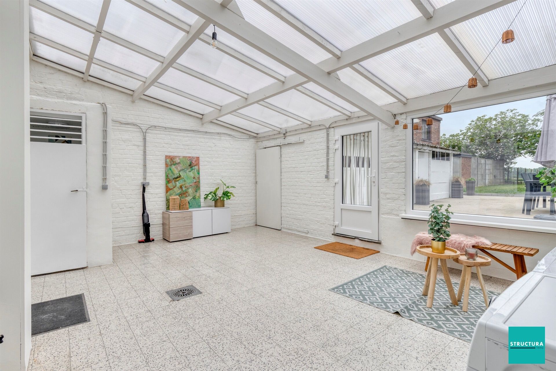 Ruime 4-SLK Woning in Denderhoutem, 235m² Woonopp. foto 9