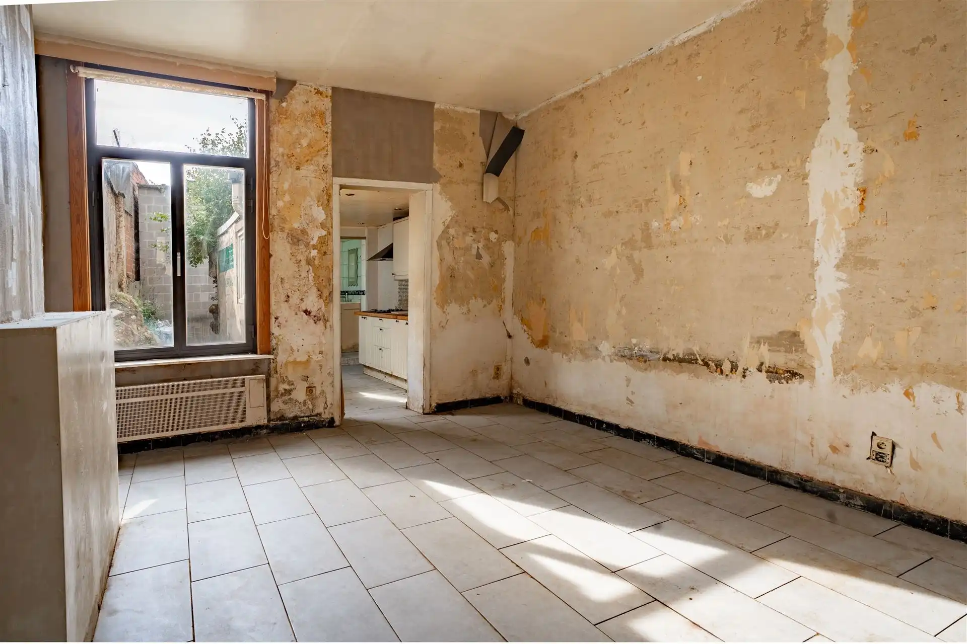 Stadswoning met renovatiepotentieel in hartje Lier foto 4