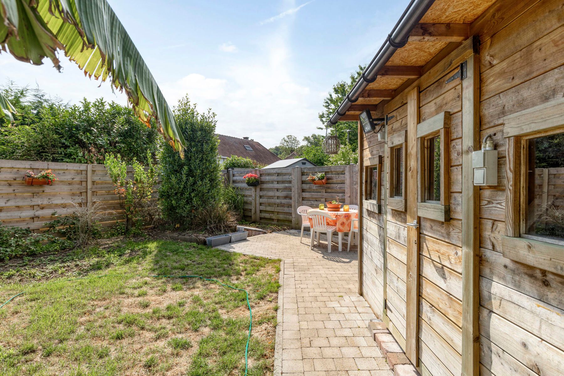 Instapklare woning met zonnige tuin in een rustige buurt! foto 19