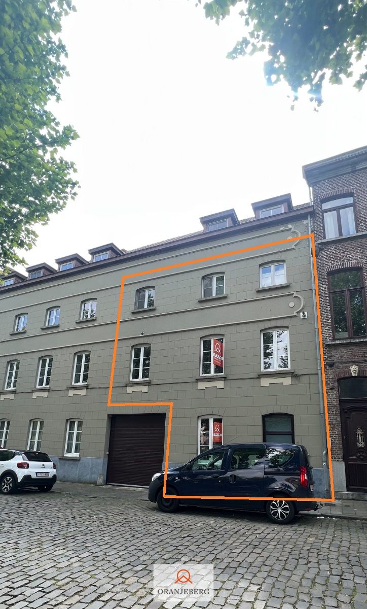 Leuke woning tussen Prinsenhof en Begijnhof aan het water foto 6