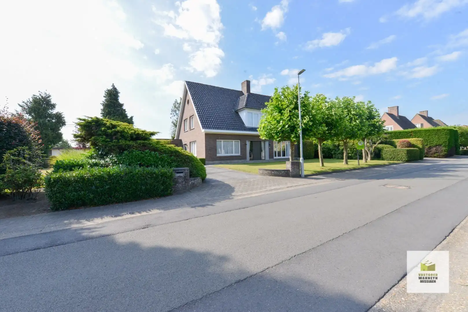 Karaktervolle woning op 1.246 m2 met gelijkvloerse slaapkamer/speelkamer foto 26