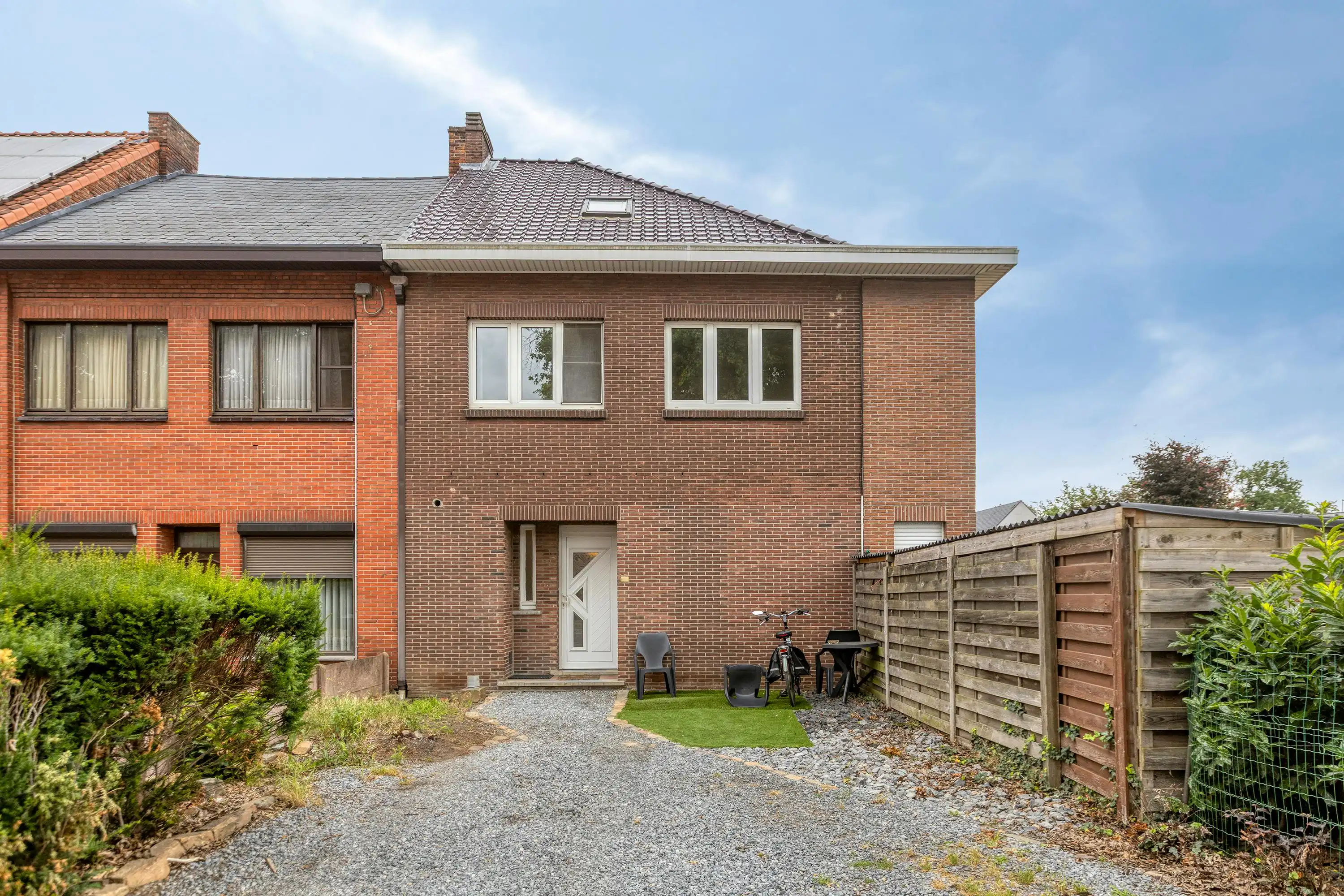 3 woningen als één geheel te koop op toplocatie in Zonhoven foto 35