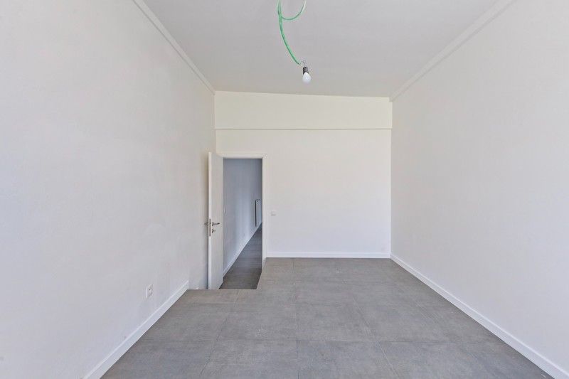 Volledig gerenoveerd, gelijkvloers appartement  met tuin en parkeerplaats TE KOOP in Beveren-Leie! foto 11