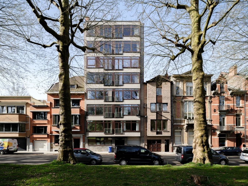 Toplocatie. Uiterst uniek en stijlvol tweeslaapkamerappartement met subliem terras aan het Citadelpark in Gent. foto 21