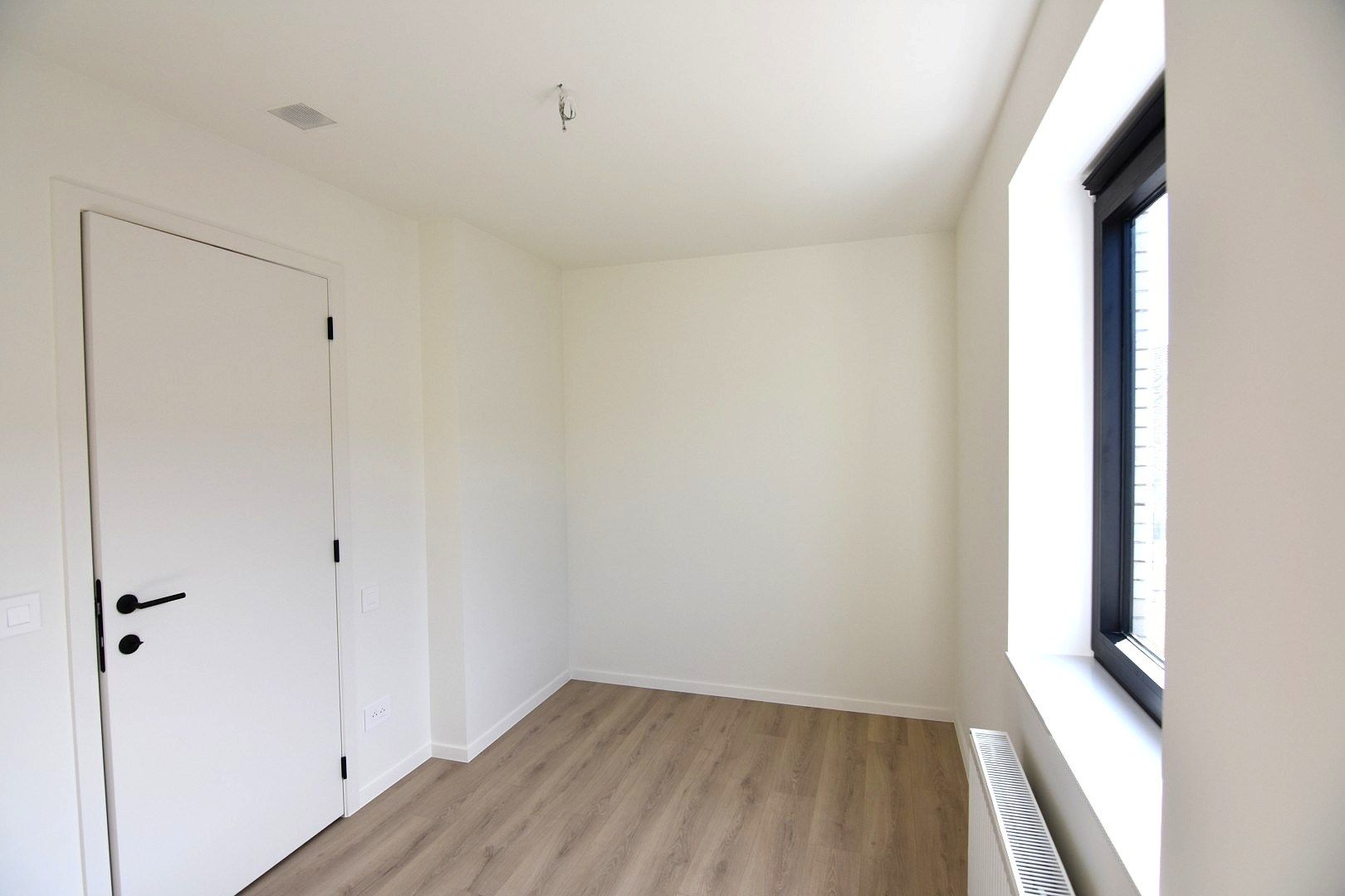 Moderne nieuwbouw woning in RSL foto 28