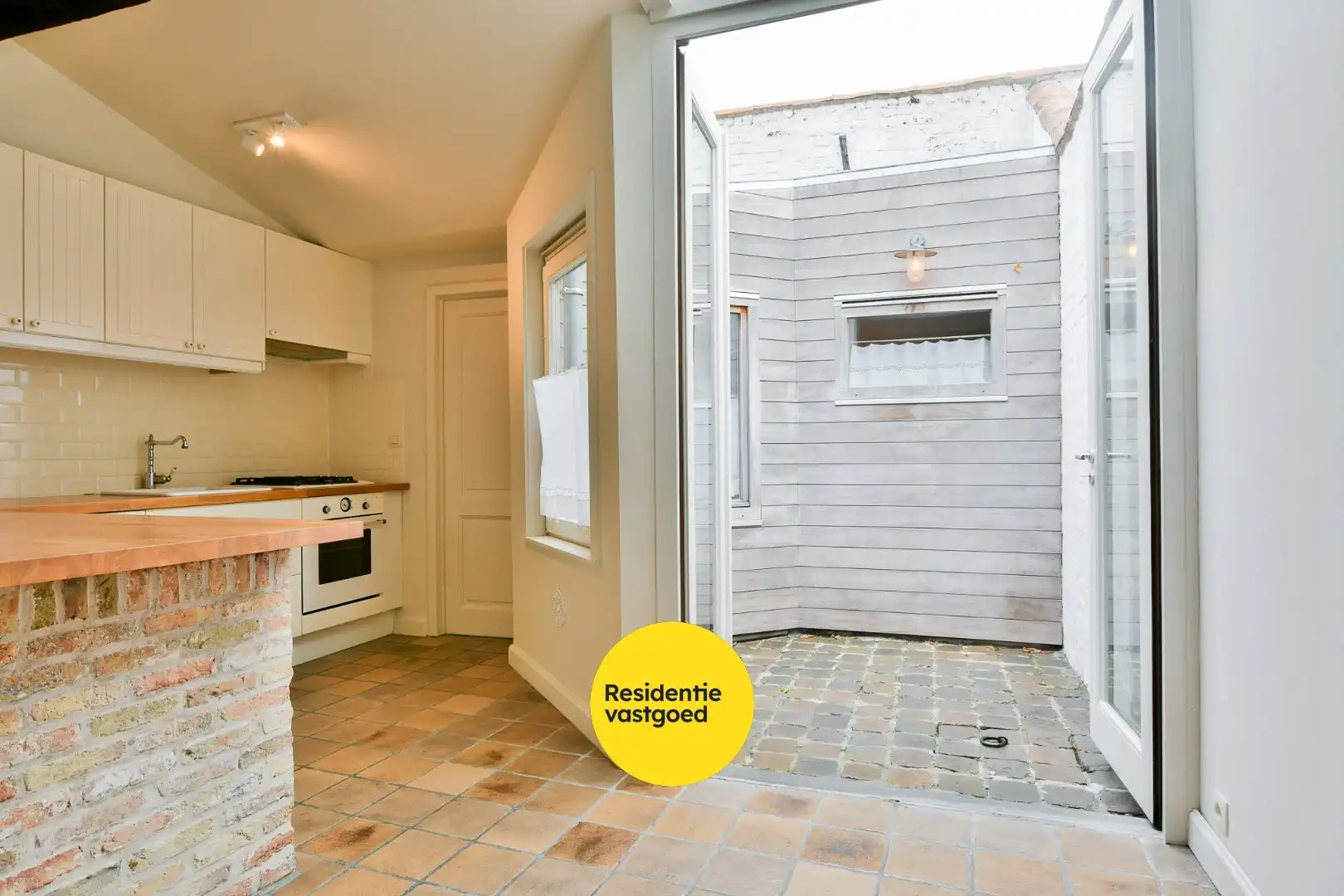 Charmante stadswoning in het hart van Brugge – ideaal als vakantieverblijf foto 9