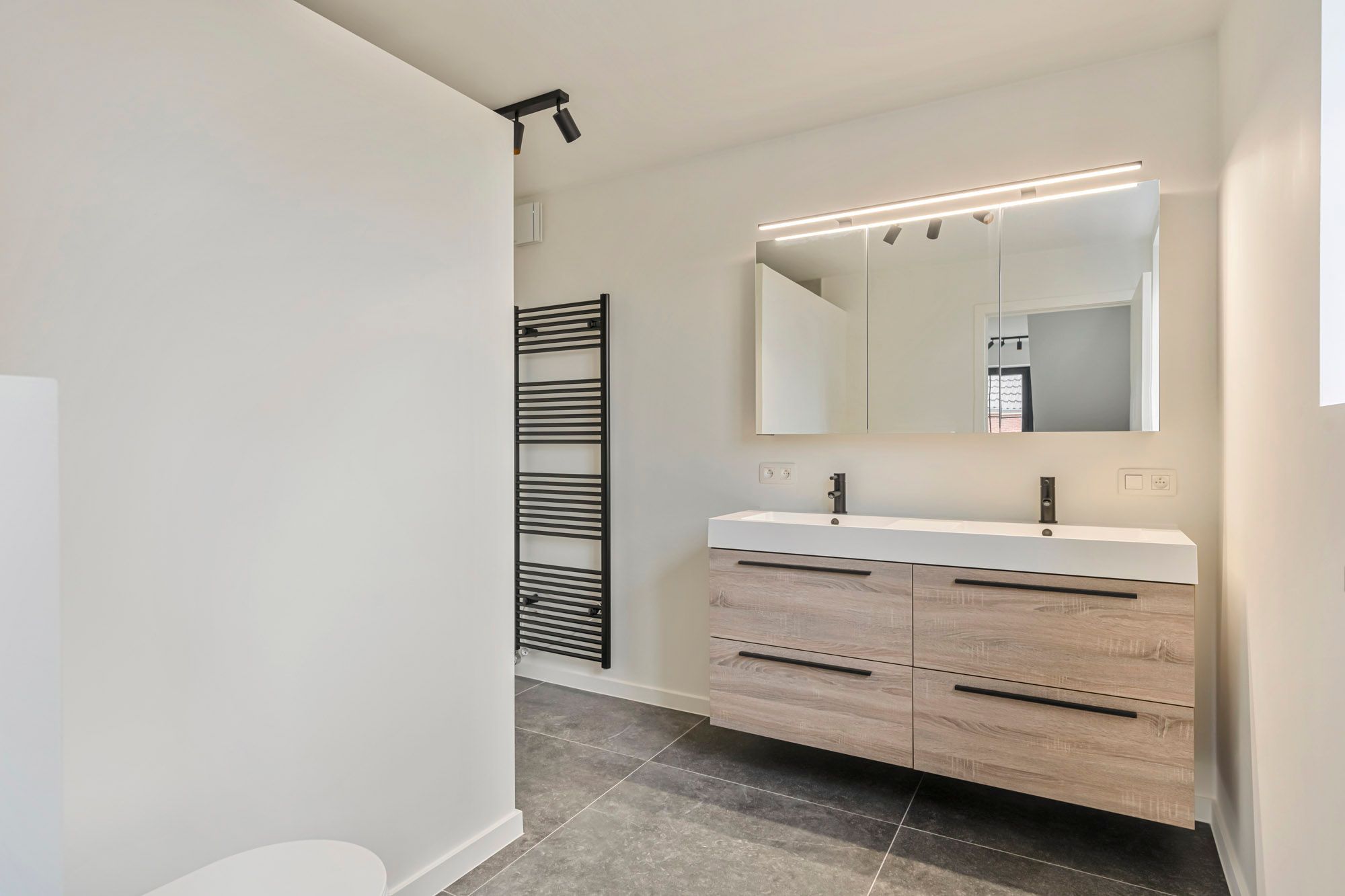 Villa te koop foto 23