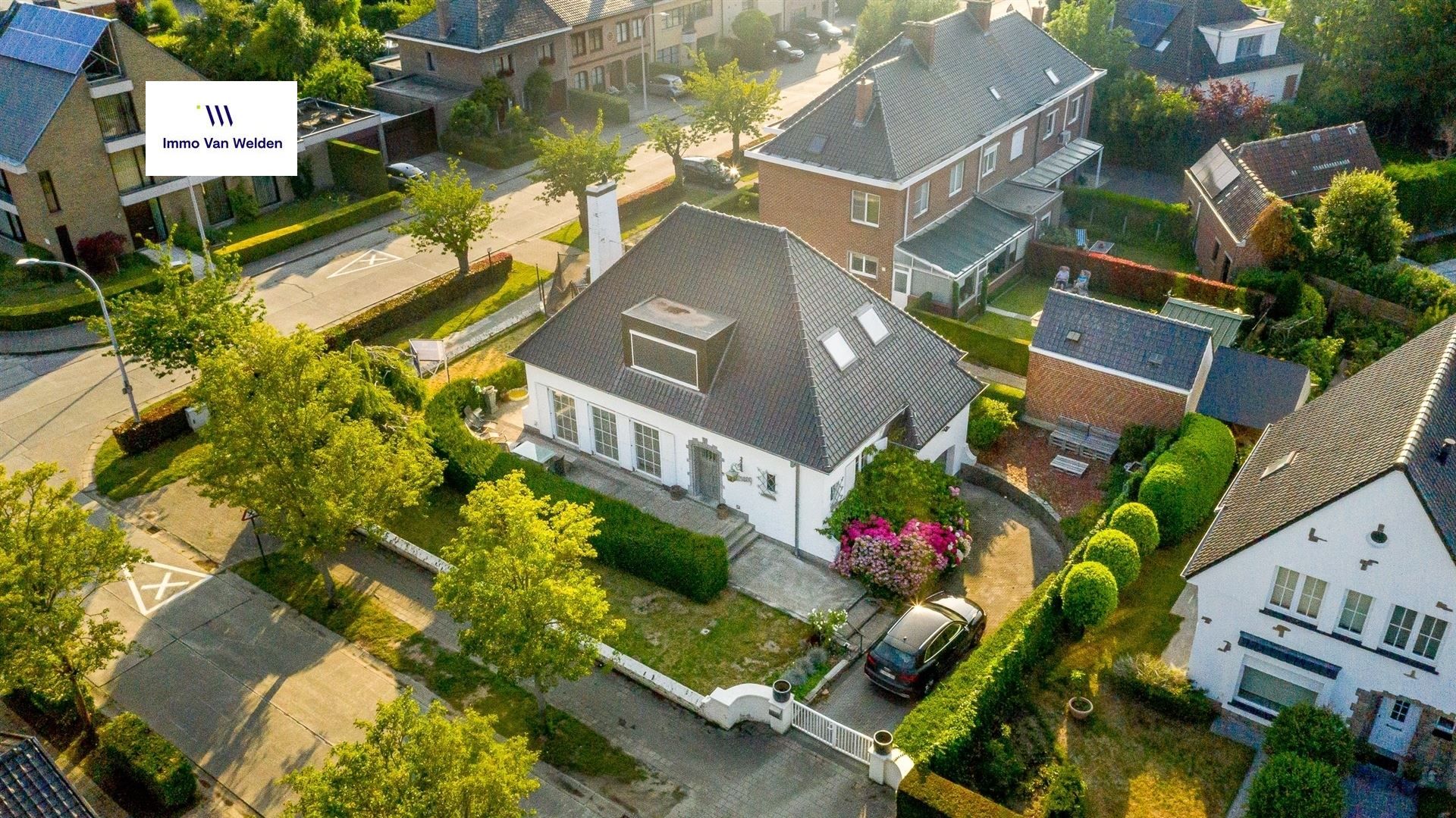 Rustig gelegen villa in groene wijk van Oudenaarde, op wandelafstand van het centrum
. foto 5