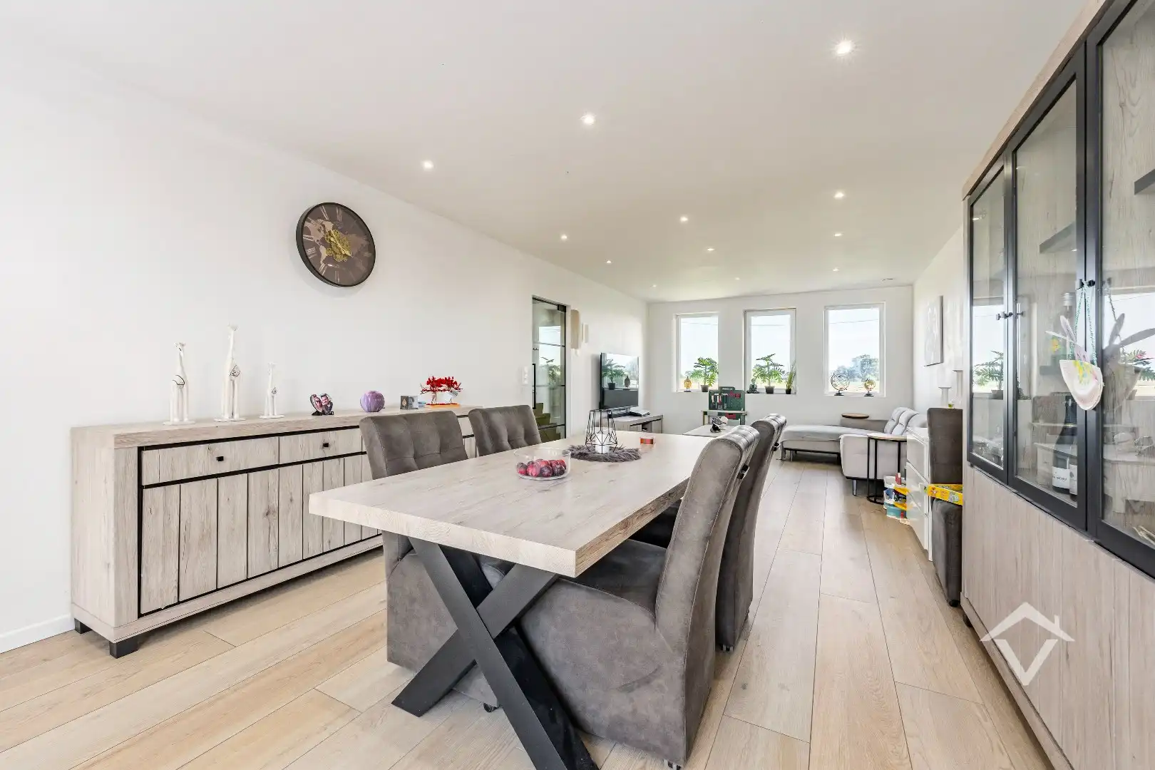 Recente energiezuinige gezinswoning op 722 m² met prachtige ligging in Vladslo foto 5