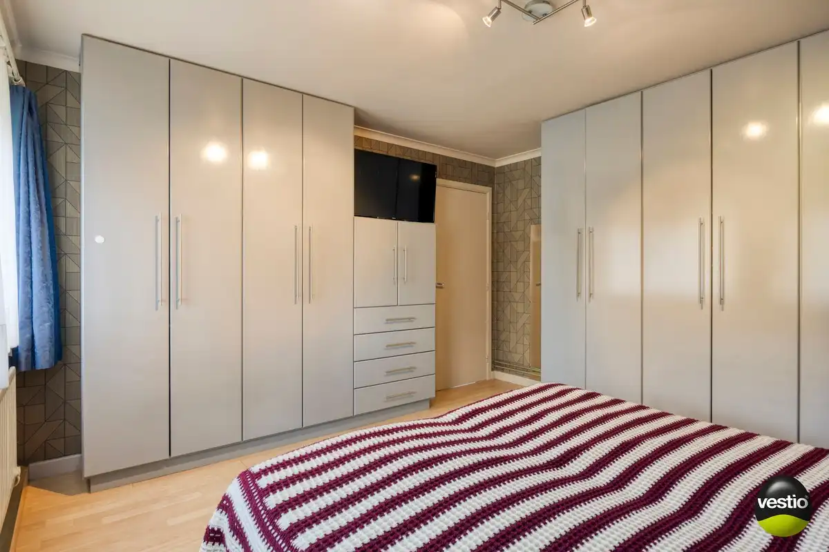 Gezinswoning met 3 slaapkamers, bureau en energiezuinige voorzieningen op toplocatie in Heusden-Zolder foto 19