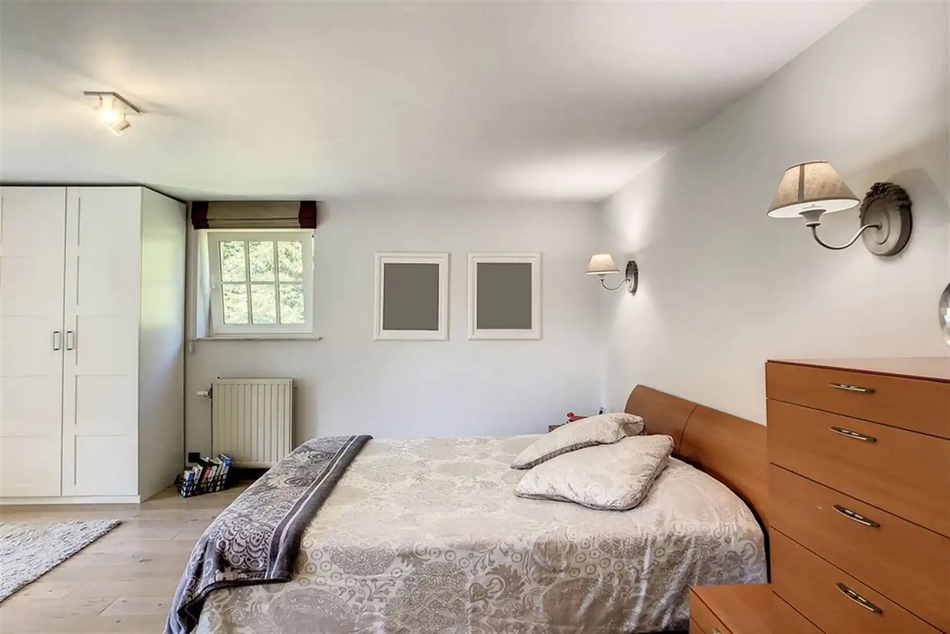 Charmante villa in residentiële omgeving met prachtig aangelegde tuin foto 17