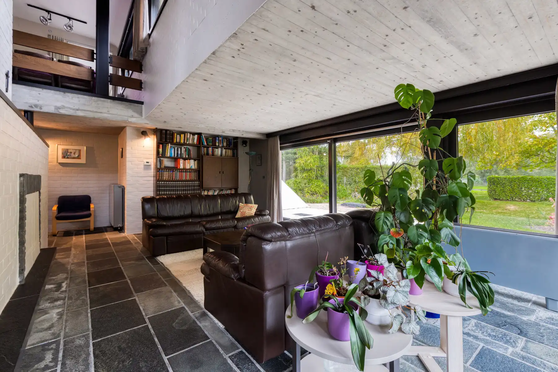 Karaktervolle villa grenzend aan het Liedekerke bos foto 17