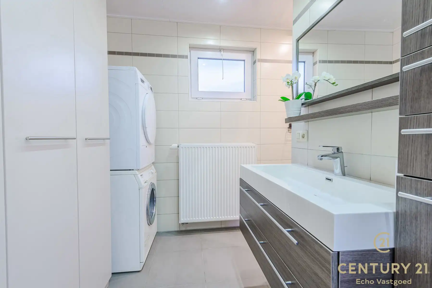 Mooie karakterwoning met tuin, parking en 3 slaapkamers foto 13