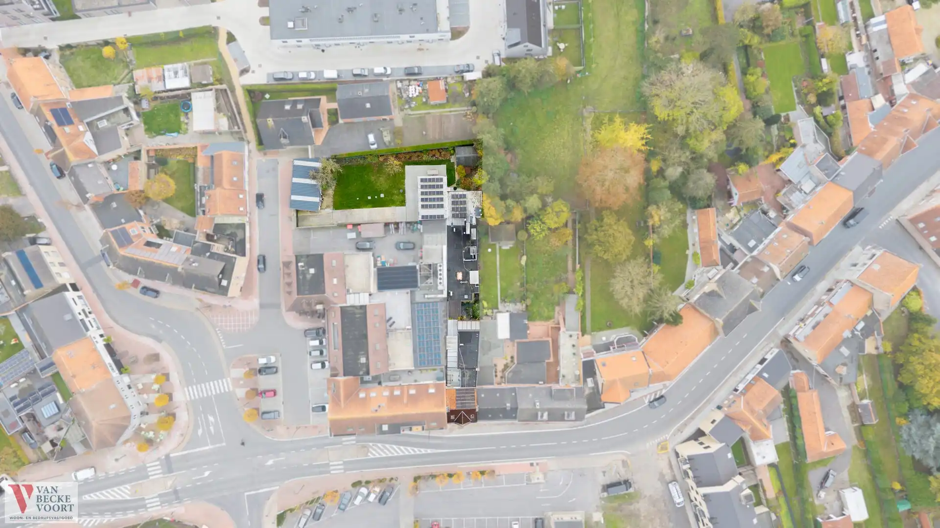 Handelspand met woonst foto 3