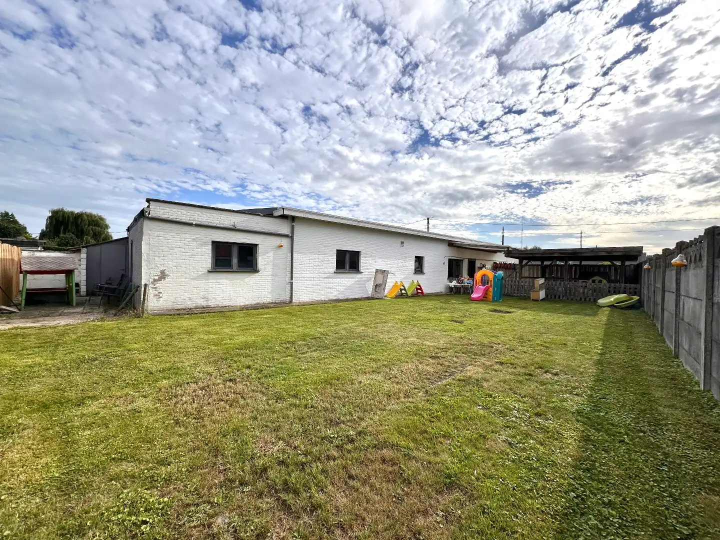 Veelzijdig handelshuis met ruime tuin – momenteel ingericht als crèche foto 20