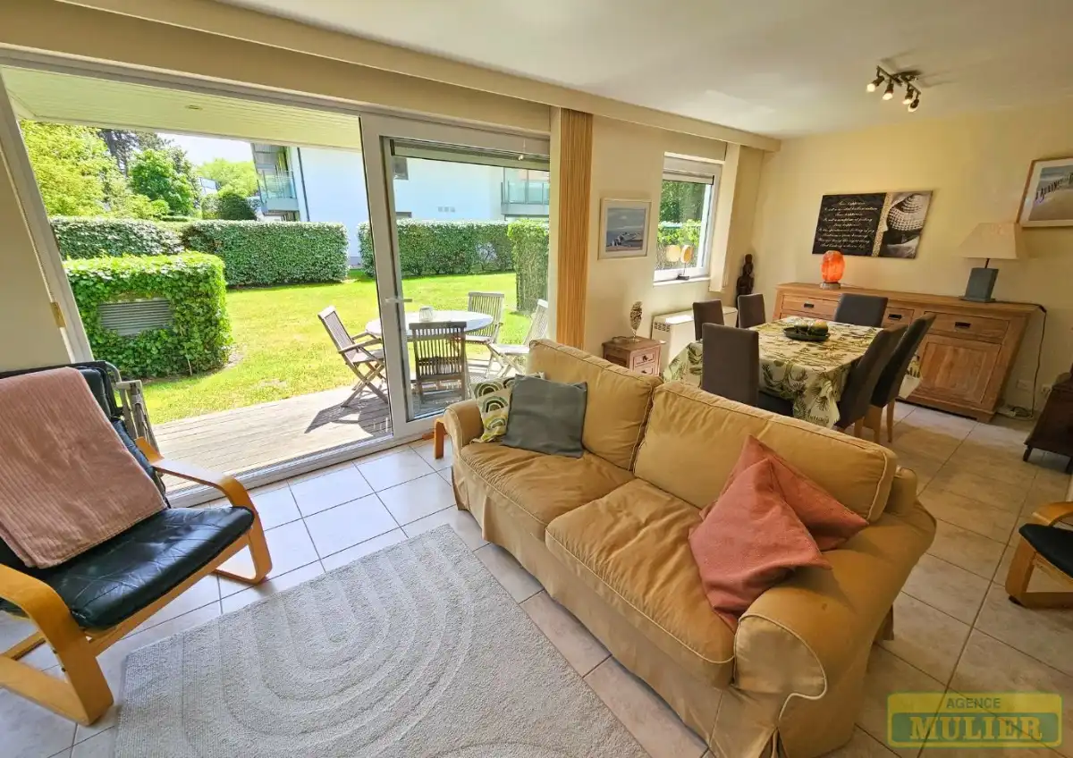 Hoofdfoto van de publicatie: INSTAPKLAAR ZONNIG HOEKAPPARTEMENT TE KOOP IN DE PANNE