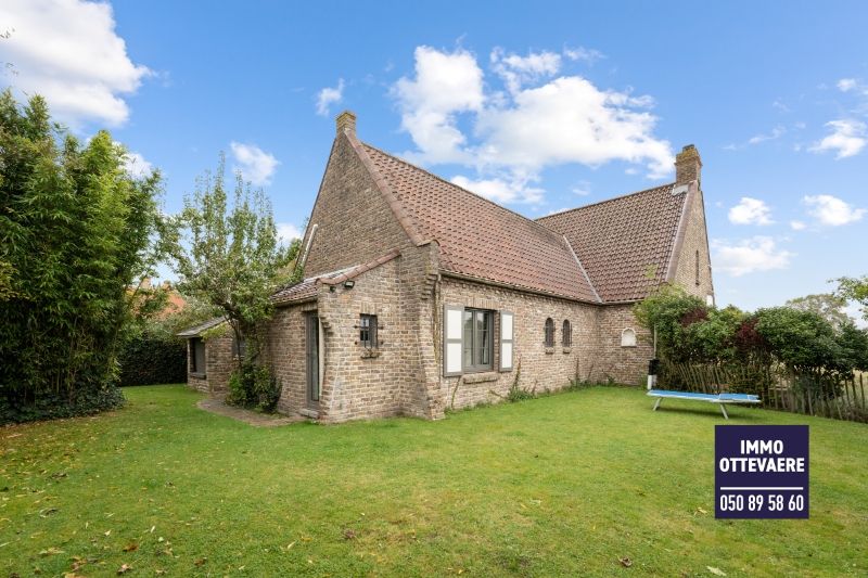 TE KOOP Charmante villa in Knokke met zicht op de polders. foto 12