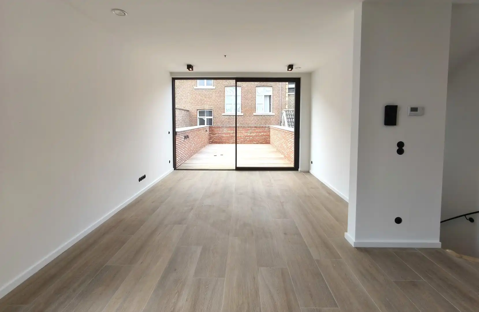 DUPLEX APPARTEMENT MET GROOT TERRAS foto 3