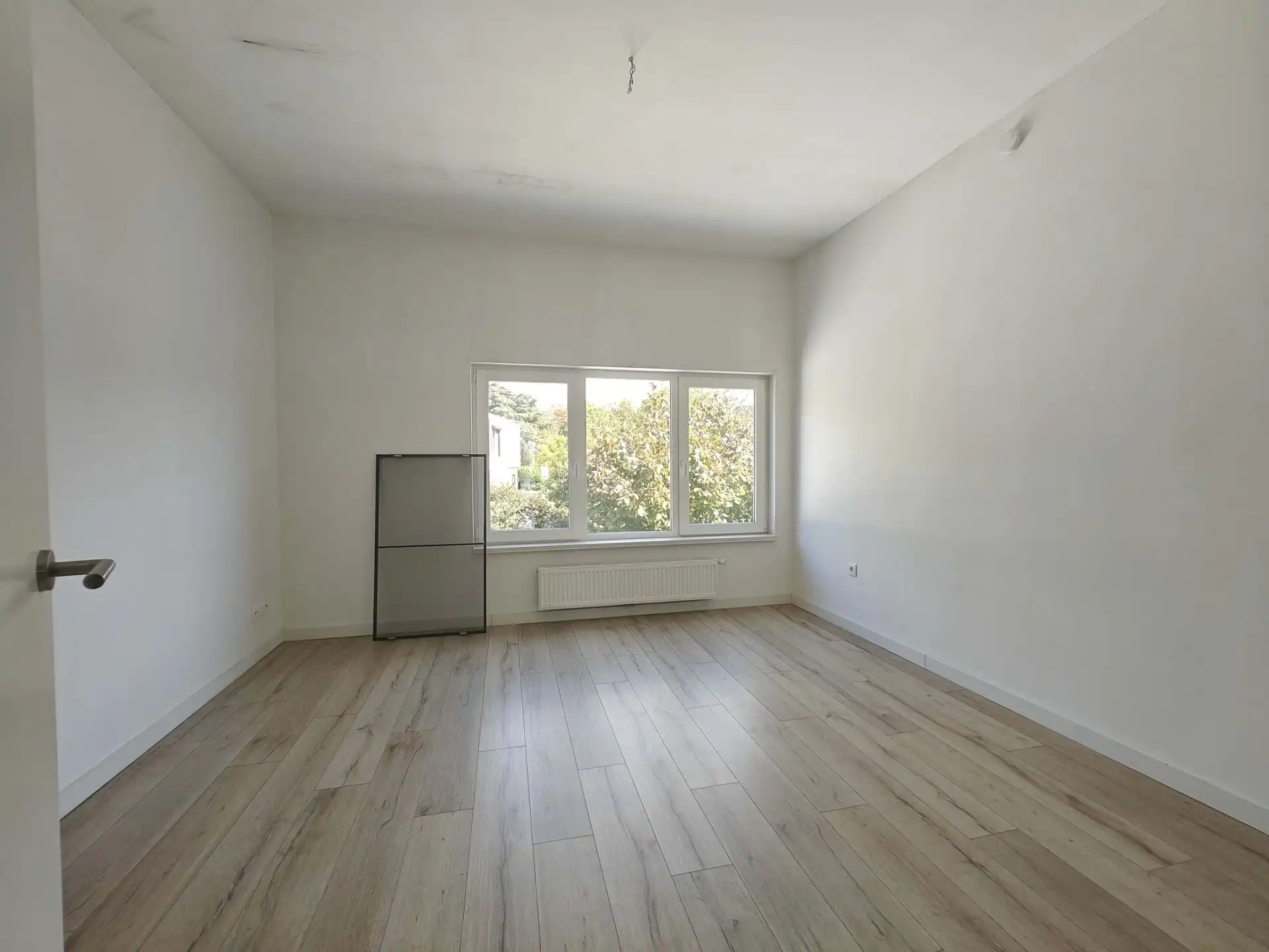Gerenoveerd appartement met 3 slaapkamers  foto 11