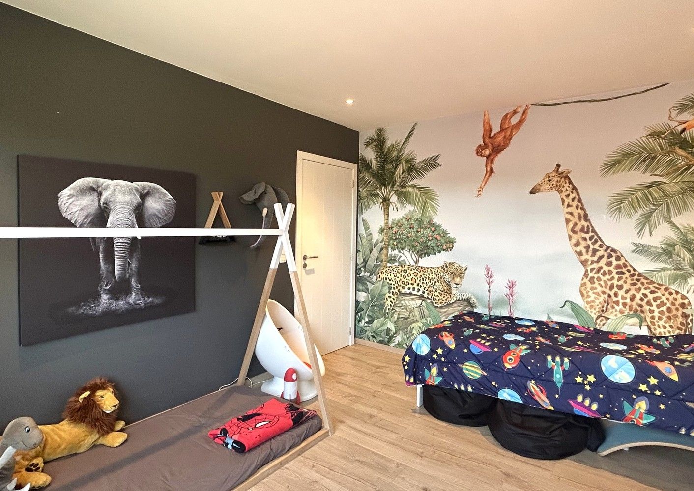Instapklare, volledig gerenoveerde woning met loods en zichtbare ligging in Heverlee foto 14