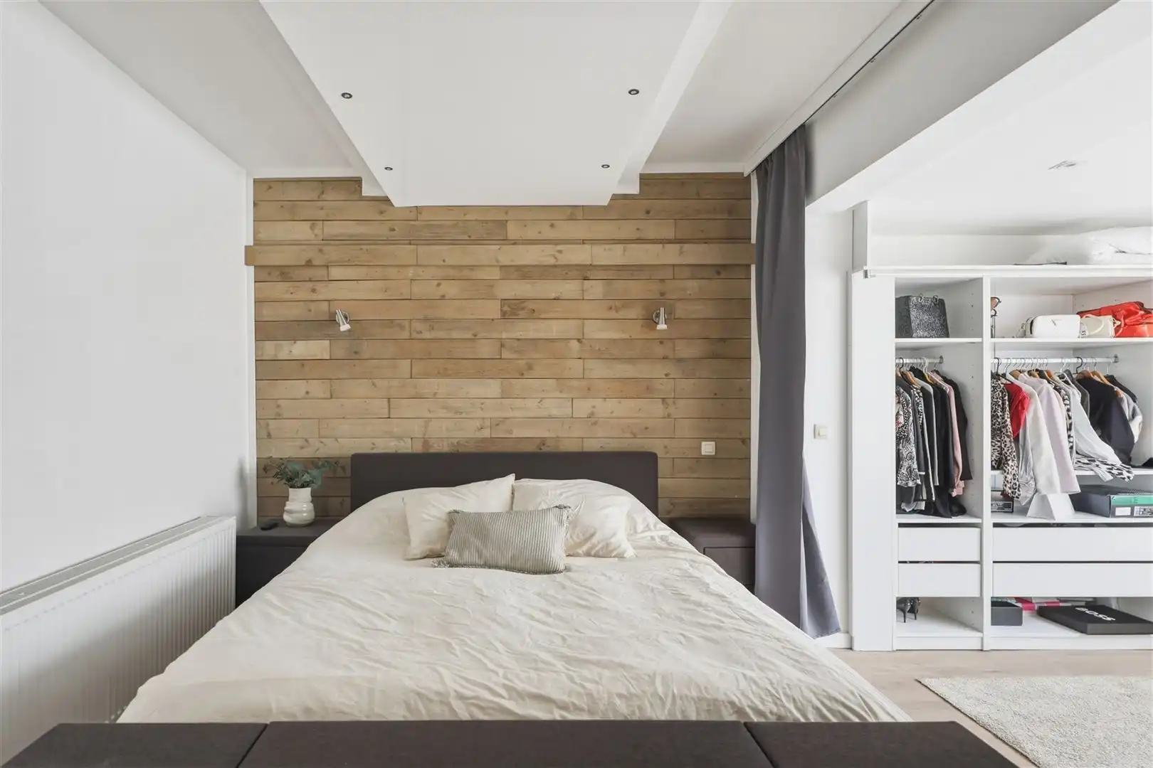 Volledig gerenoveerde gezinswoning met 5 slaapkamers foto 10