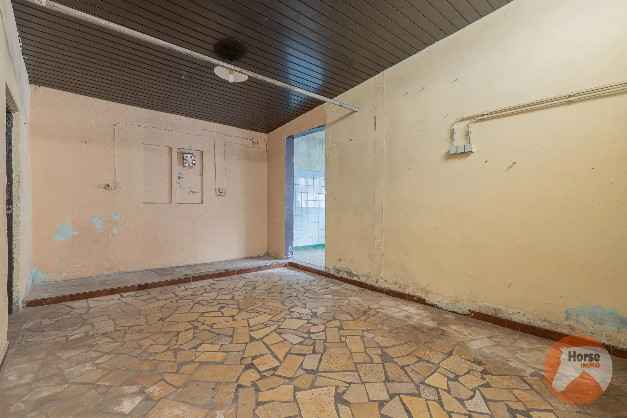 HOFSTADE - Charmante gelegen woning met bijgebouwen en weide foto 15