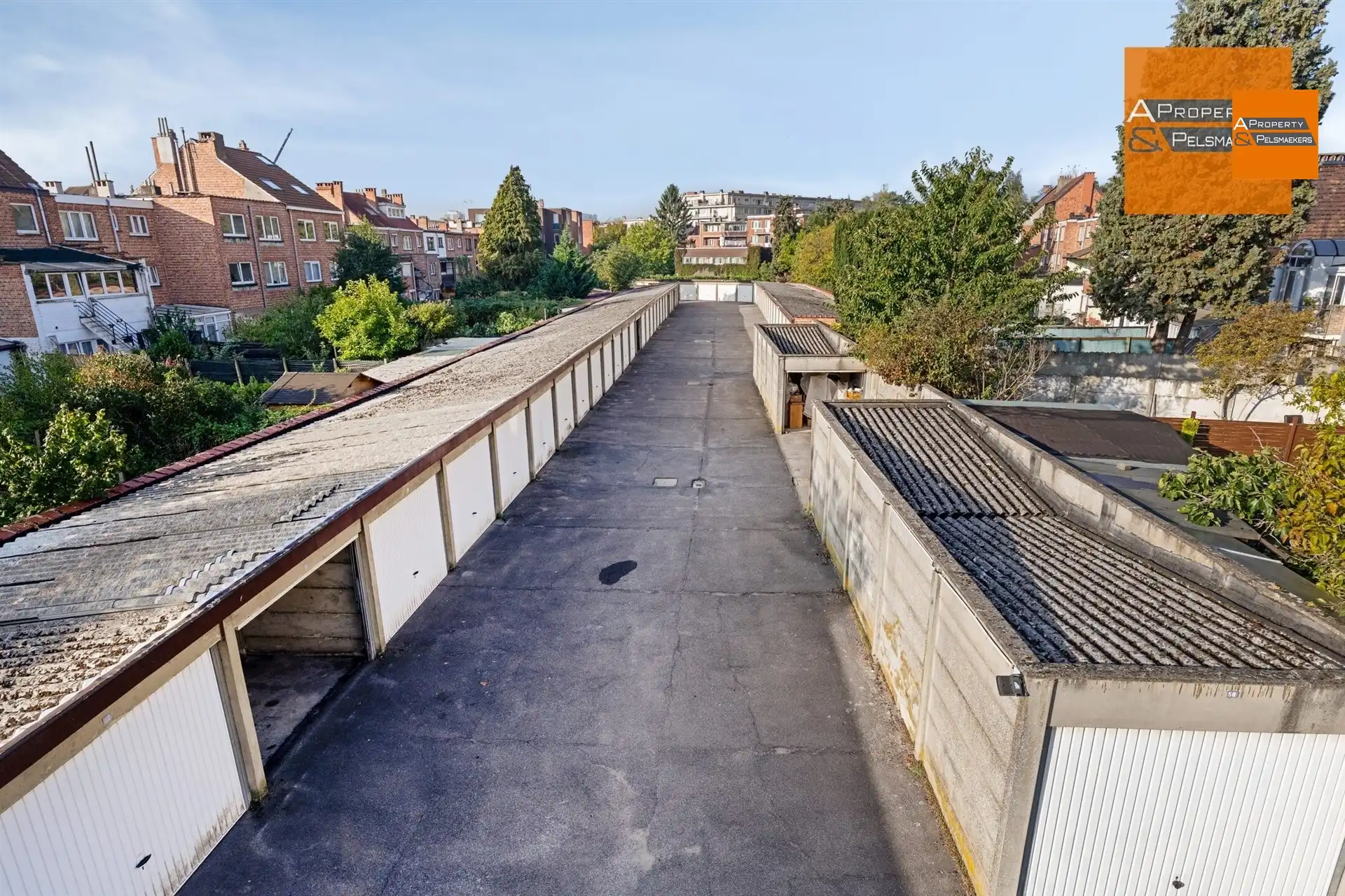  BOD AANVAARD  58  gesloten garageboxen foto 12