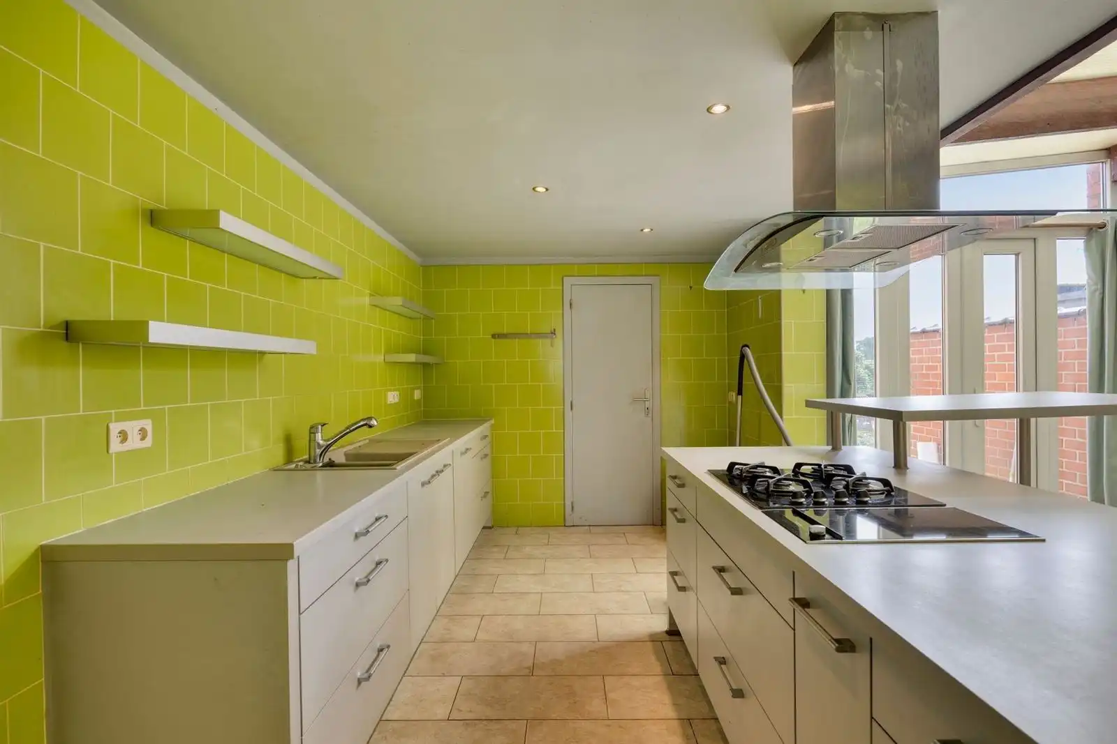 Op te frissen woning met 3 slaapkamers te Huizingen  foto 10