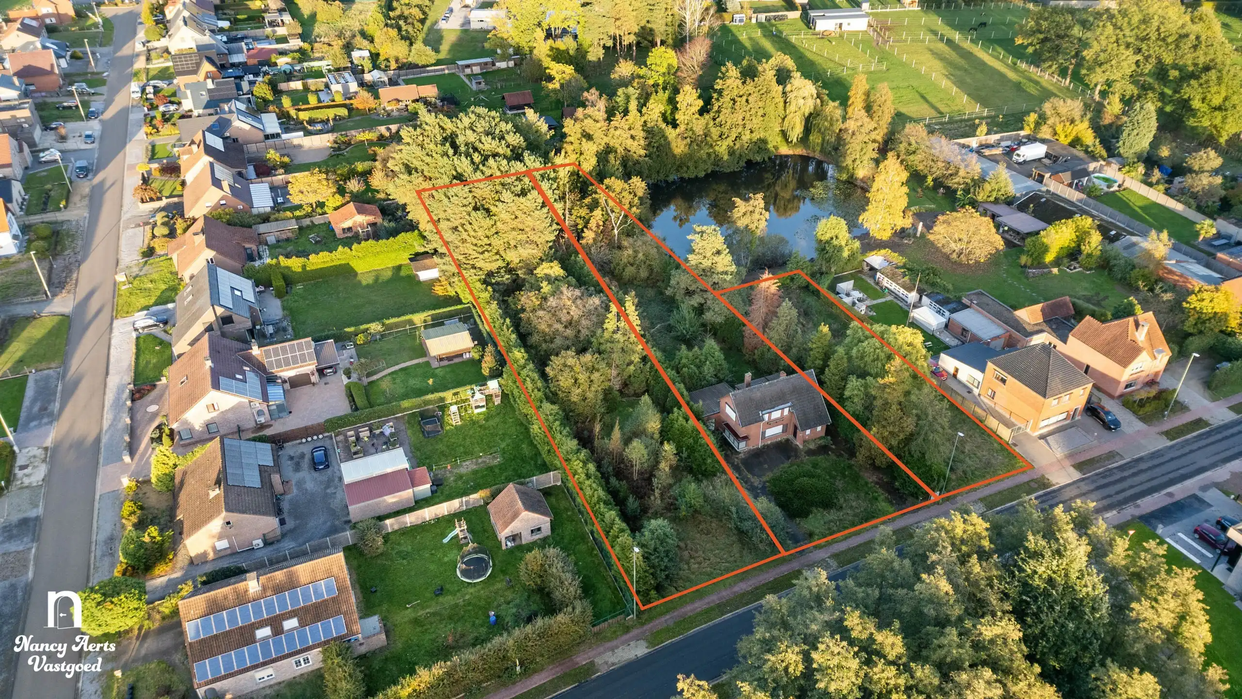 Renovatie- of nieuwbouwkans op ruim perceel van 1466 m² foto 4