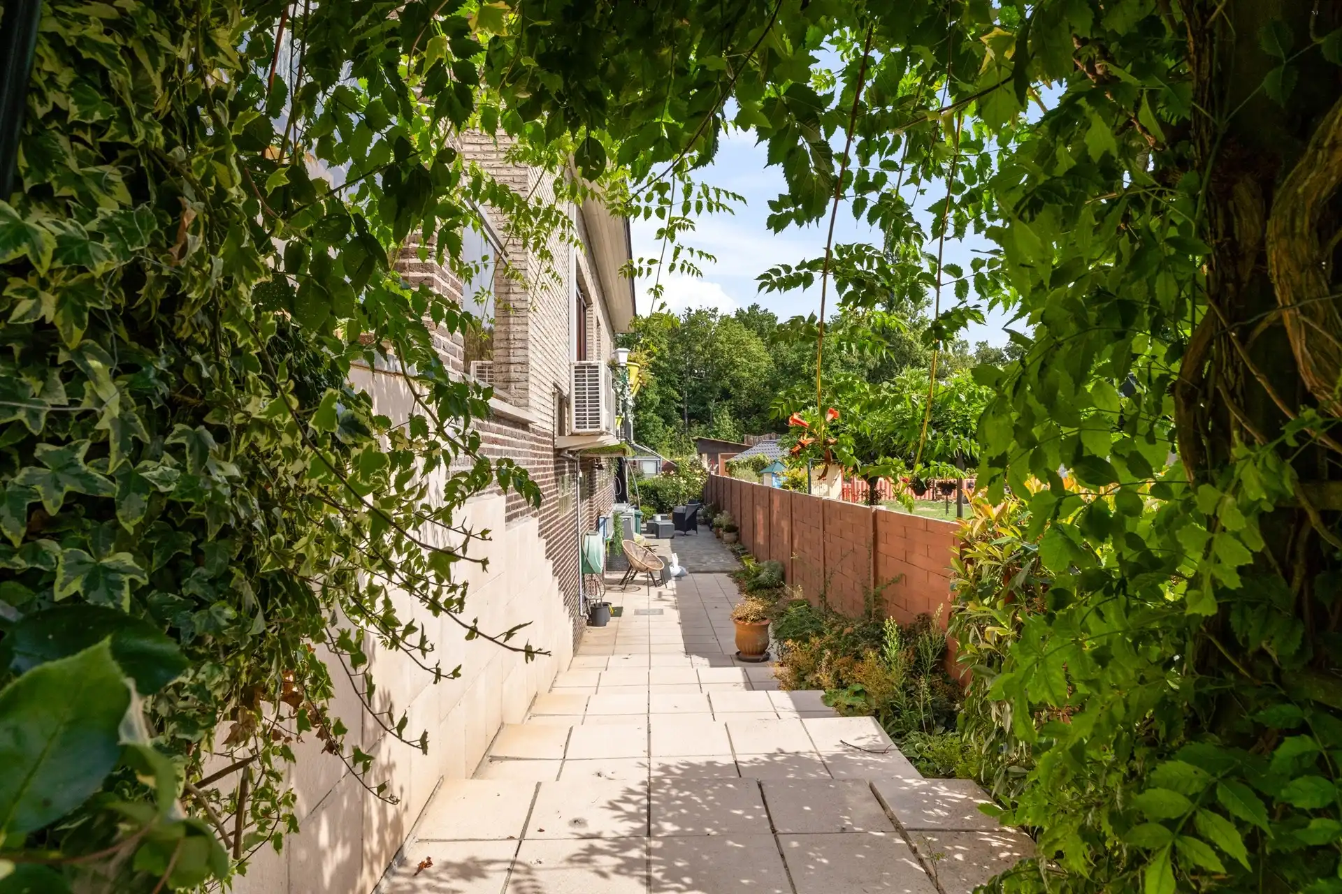 Riante villa op een mooie en rustige locatie. foto 29