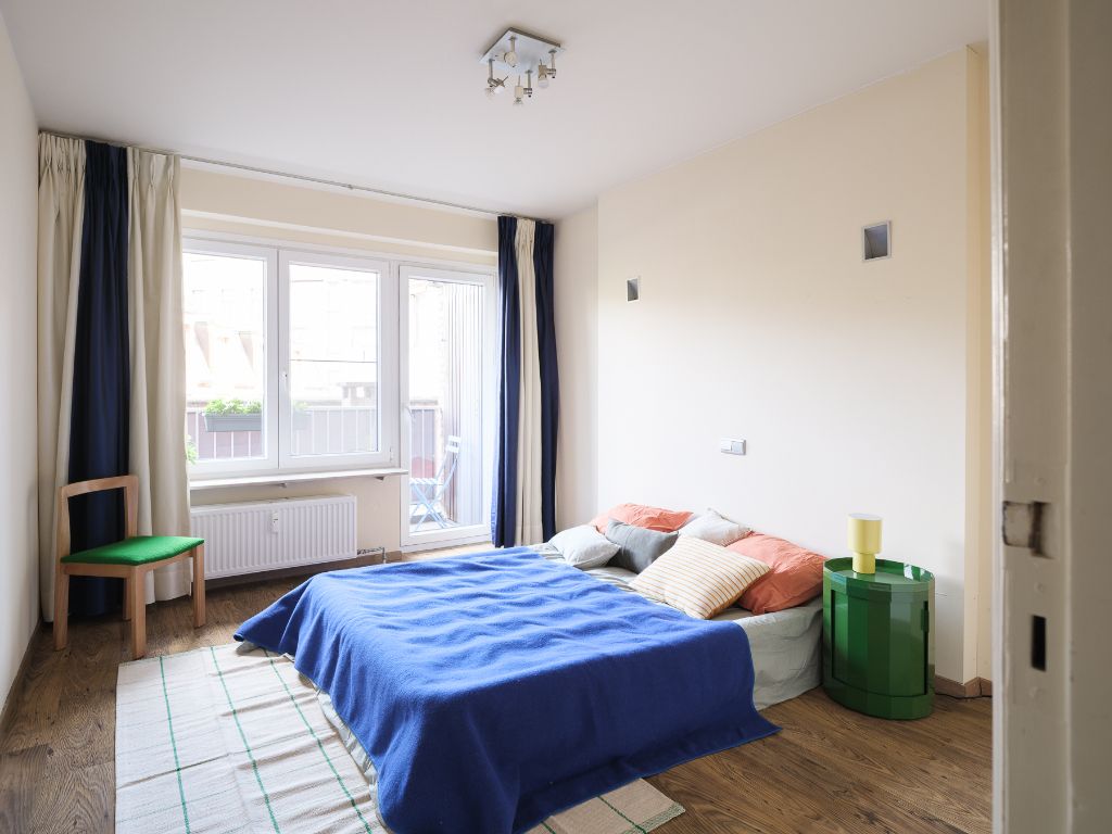 Ruim 2 slaapkamer appartement met terras nabij Sint-Anna foto 8