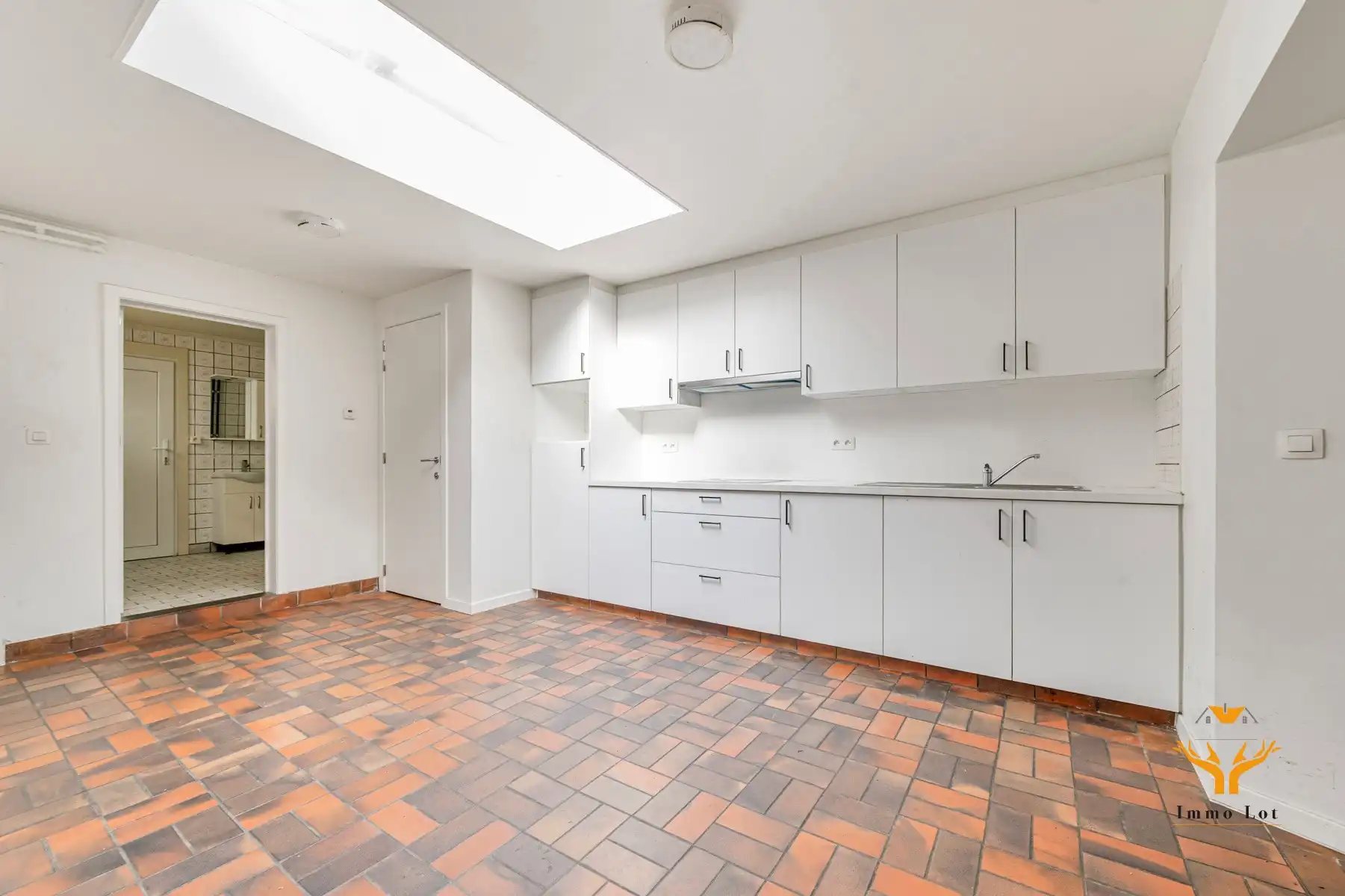 Ideale starterswoning met 4 slaapkamers en tuin foto 5