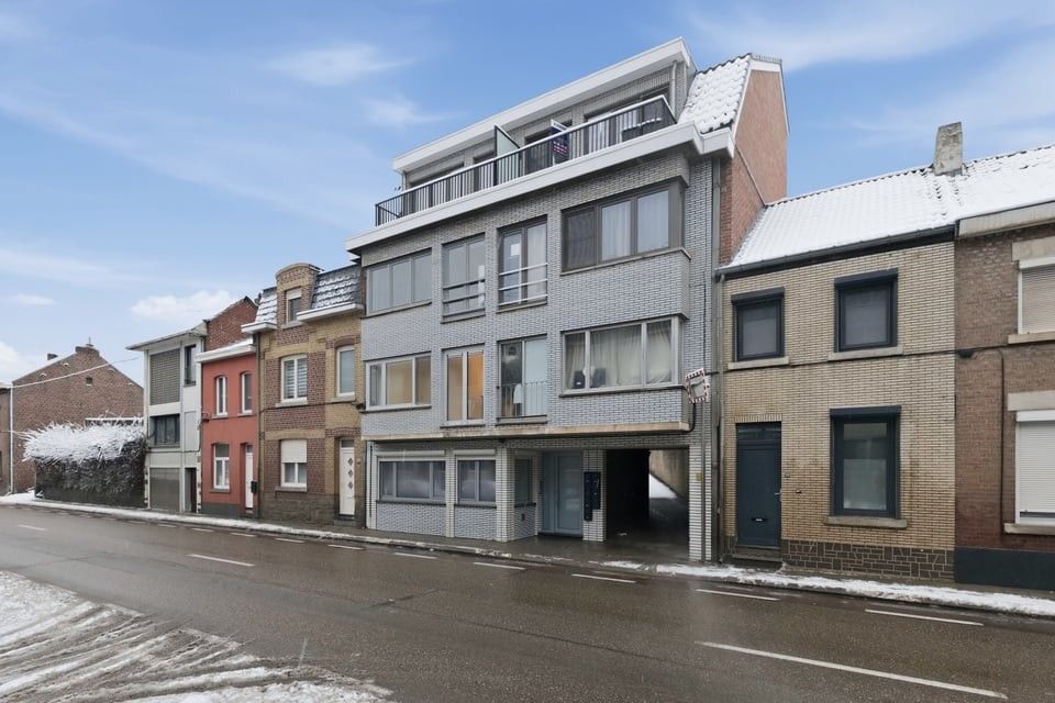 INSTAPKLAAR APPARTEMENT MET 2 SLAAPKAMERS OP TOPLOCATIE - VOLLEDIG GERENOVEERD IN 2025 foto 18