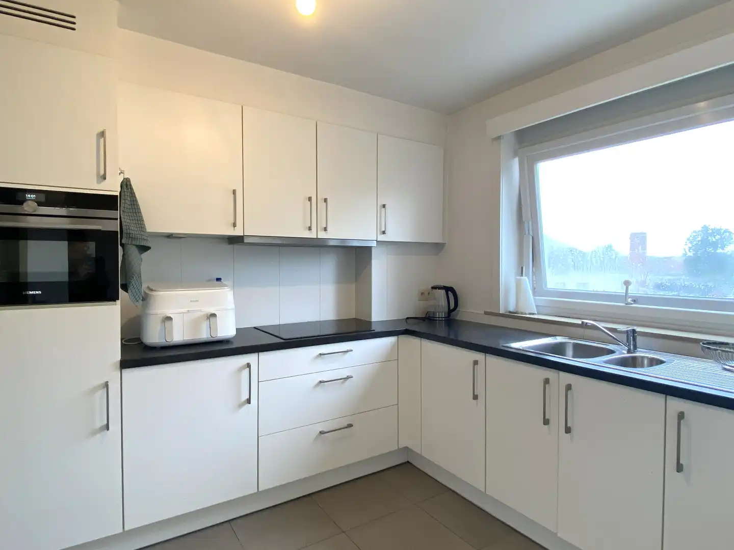 APPARTEMENT MET 2 SLAAPKAMERS | TERRAS foto 3