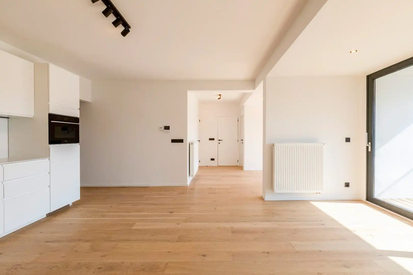 Prachtig gerenoveerd 3 slaapkamerappartement te Sint-Lievenslaan foto 7
