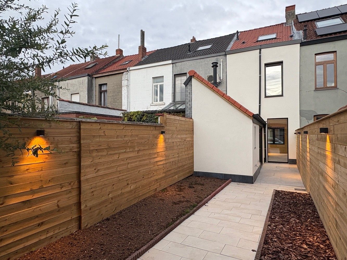 Gerenoveerde gezinswoning met ruim, hartje Ledeberg foto 28