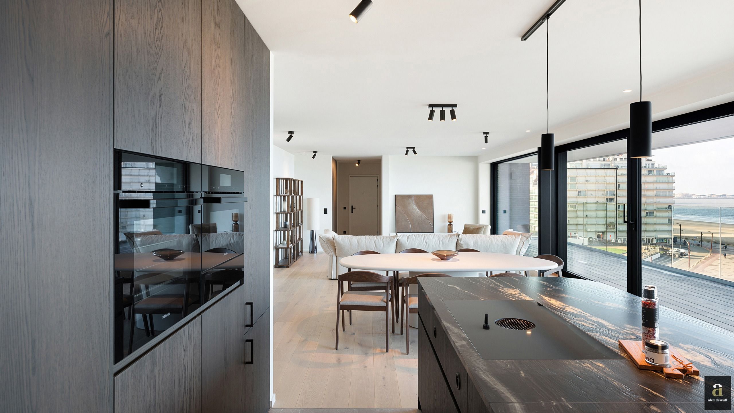 Exclusief high-end appartement in iconisch gebouw aan RBSC. foto 19