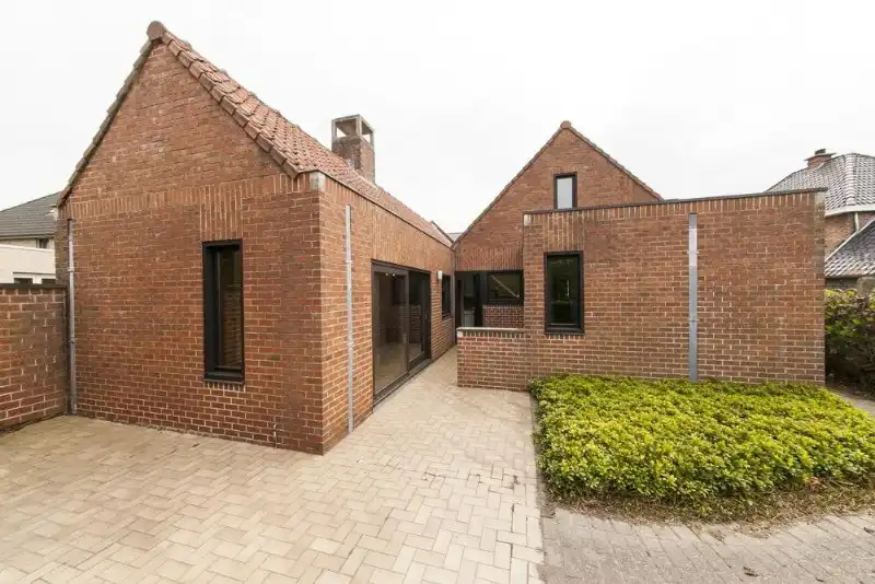alleenstaande woning in het pittoreske Bekegem foto 28