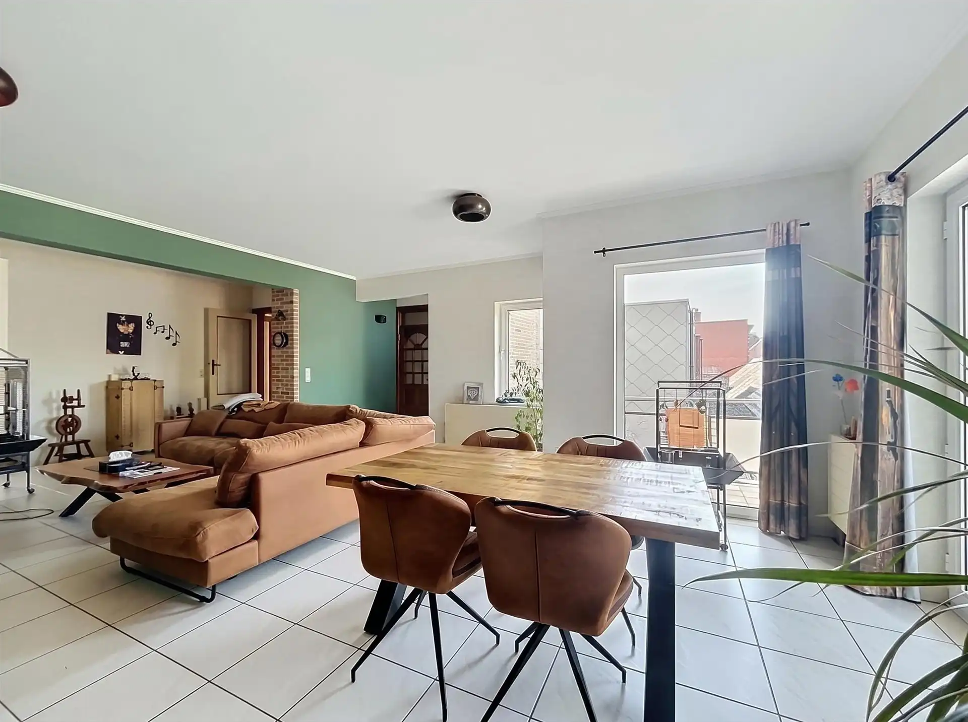 OPBRENGSTEIGENDOM MET 3 VOLLEDIG VERHUURDE APPARTEMENTEN – UITSTEKENDE INVESTERING IN SINT-PAUWELS foto 15