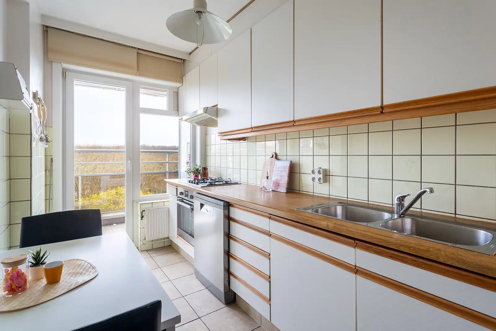 Lichtrijk appartement met 2 slaapkamers foto 13