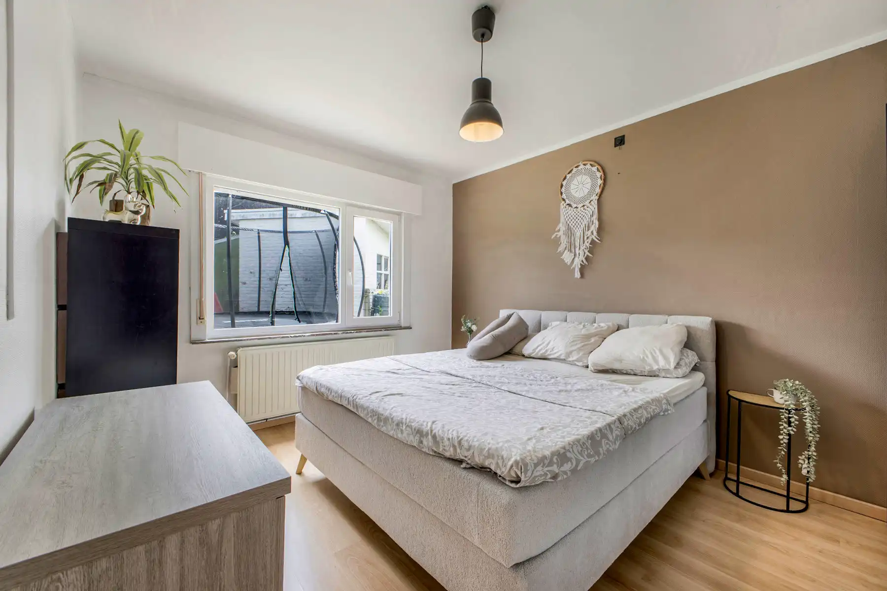 Rustig gelegen bungalow met garage/berging foto 15