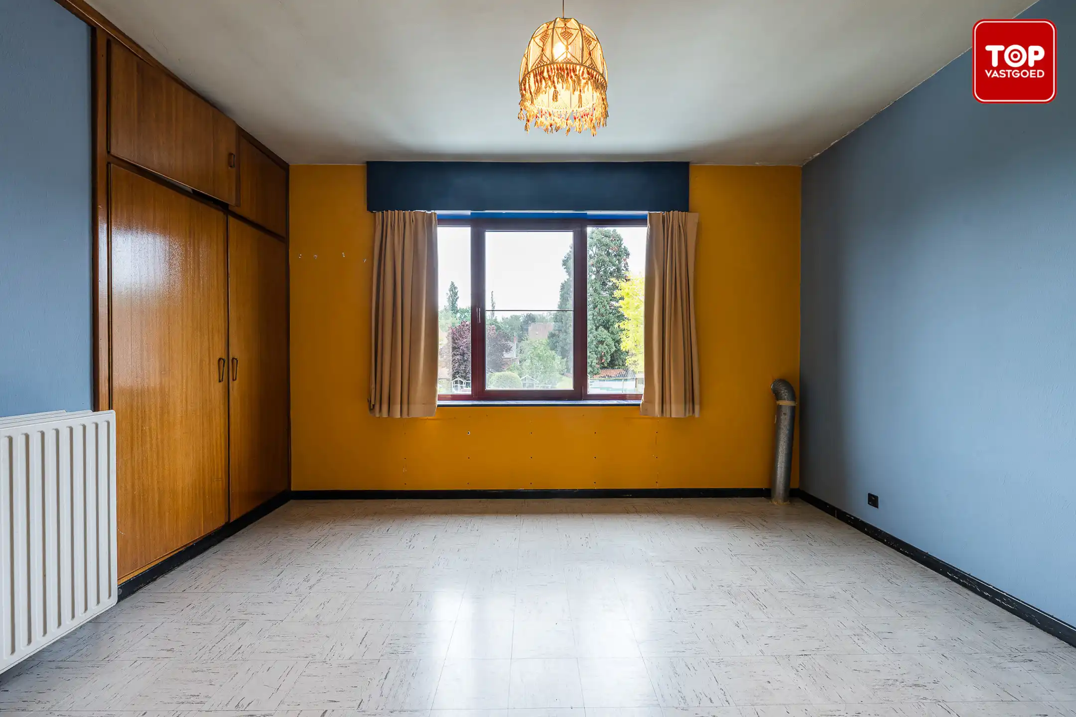 Instapklare woning met 4 slaapkamers, garage en prachtige tuin.  foto 18