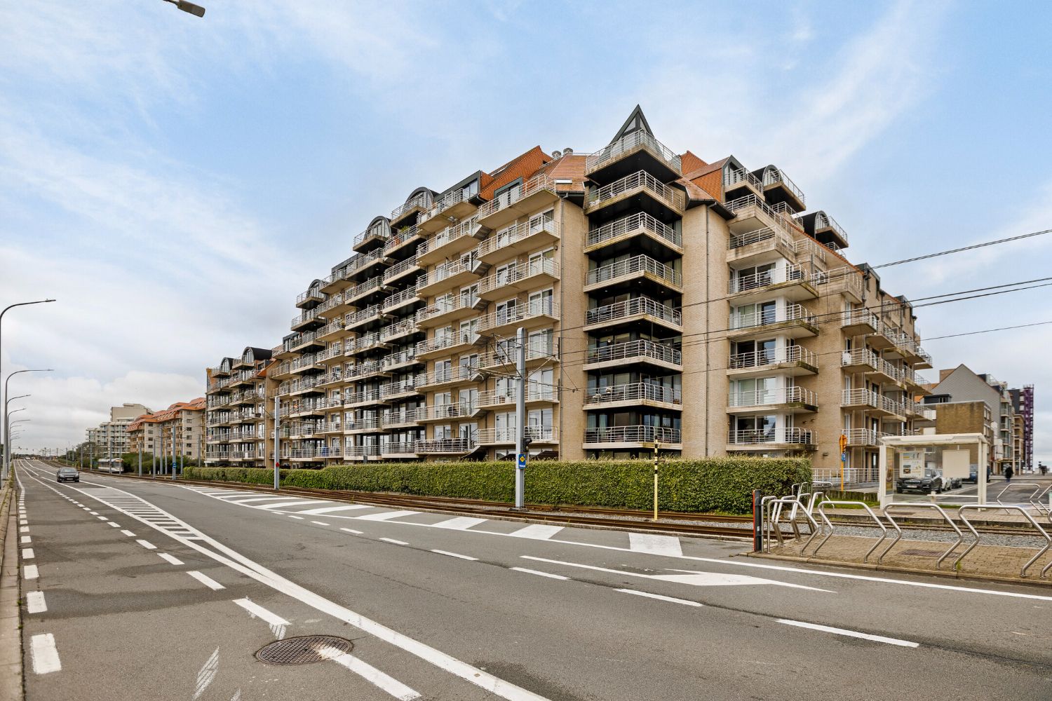 Perfect onderhouden appartement met 2 slaapkamers en zuid-gericht terras foto 14