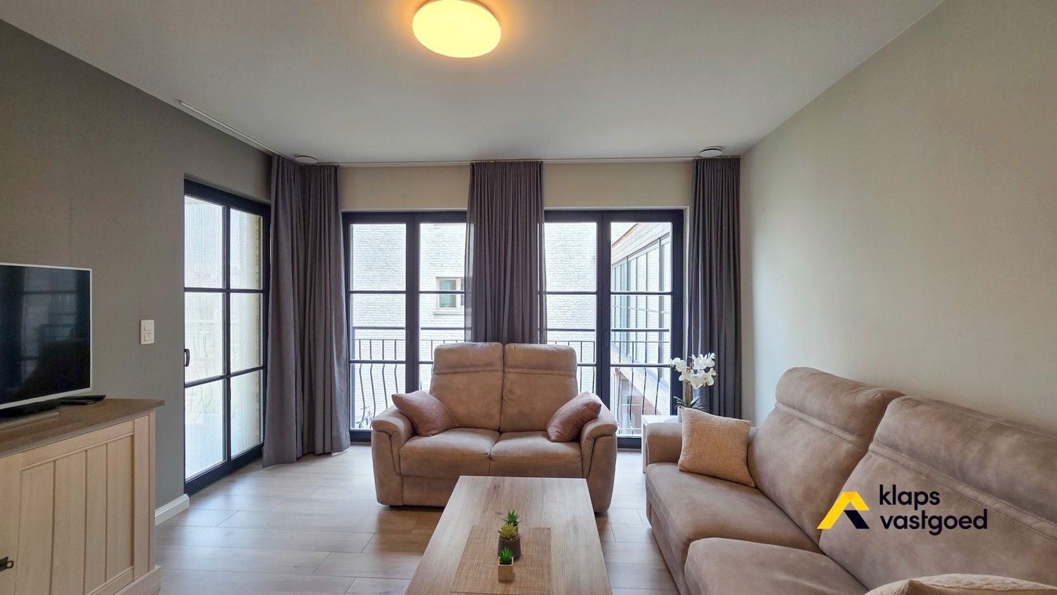 PRACHTIG APPARTEMENT MET 2 SLAAPKAMERS foto 6