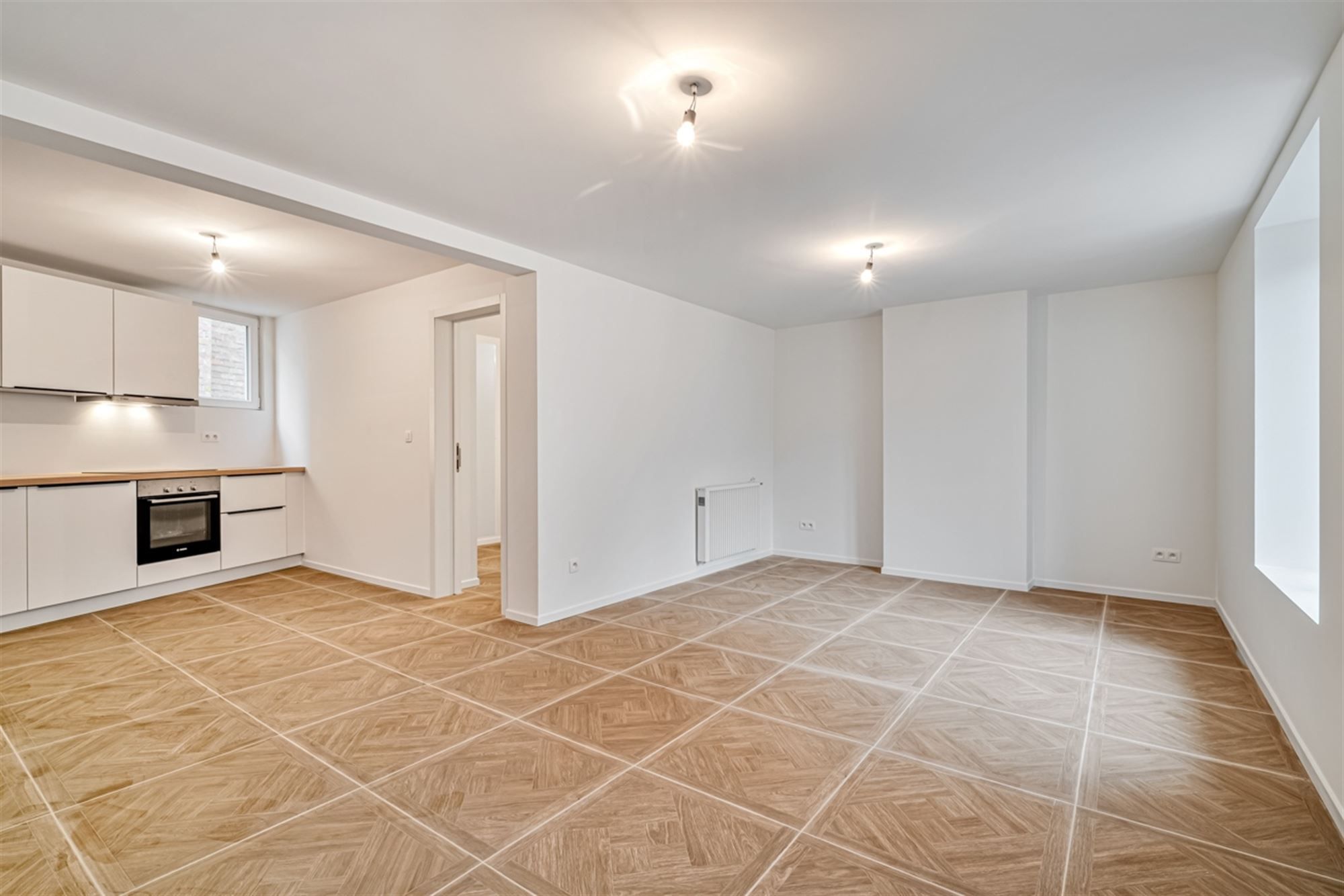 Goed gelegen appartement op de derde verdieping te Oostende  foto 3