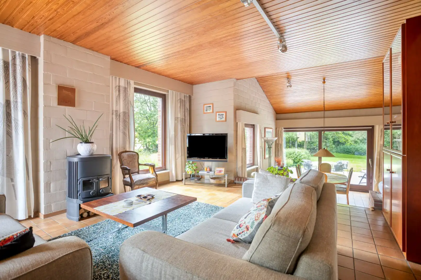 Instapklare villa met prachtige tuin op wandelafstand van het stadscentrum van Tongeren foto 6