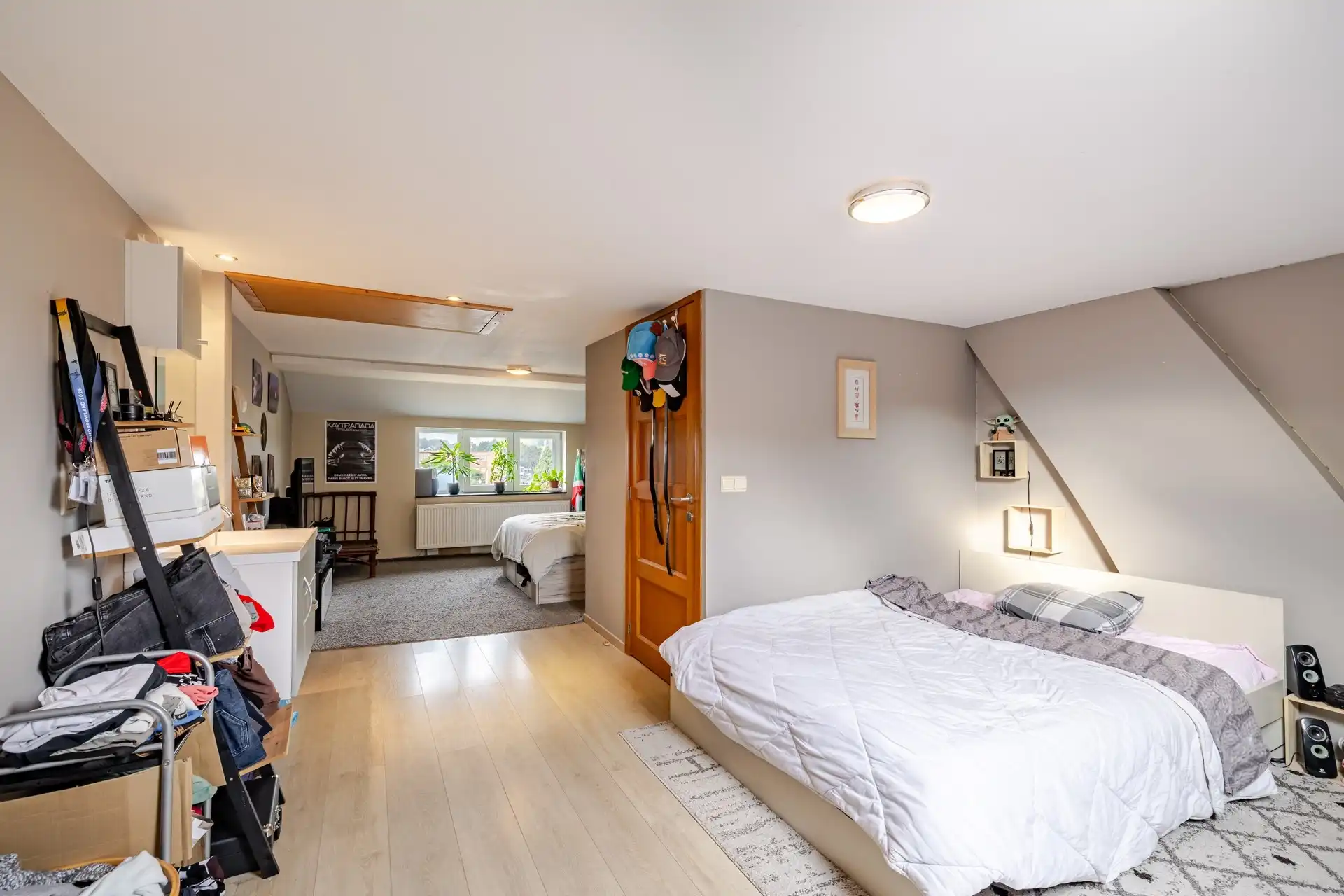Gunstig gelegen rijwoning met 4 slaapkamers foto 12