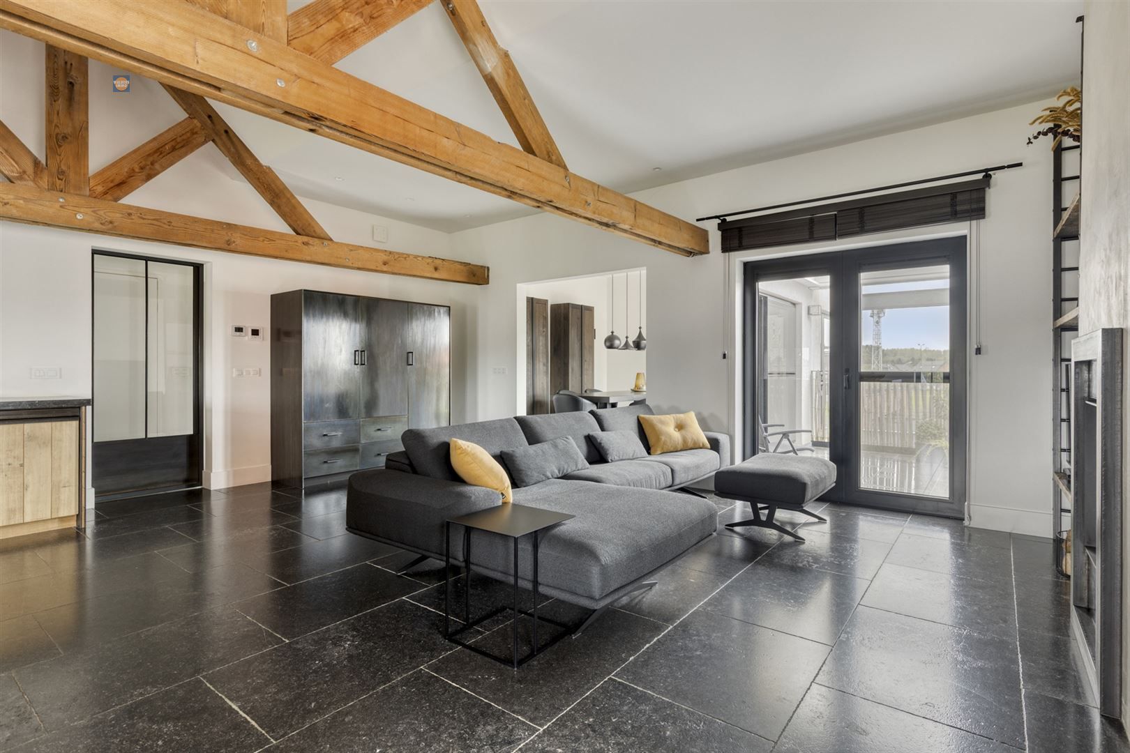 Unieke, Instapklare Loft van 125 m² ! foto 2